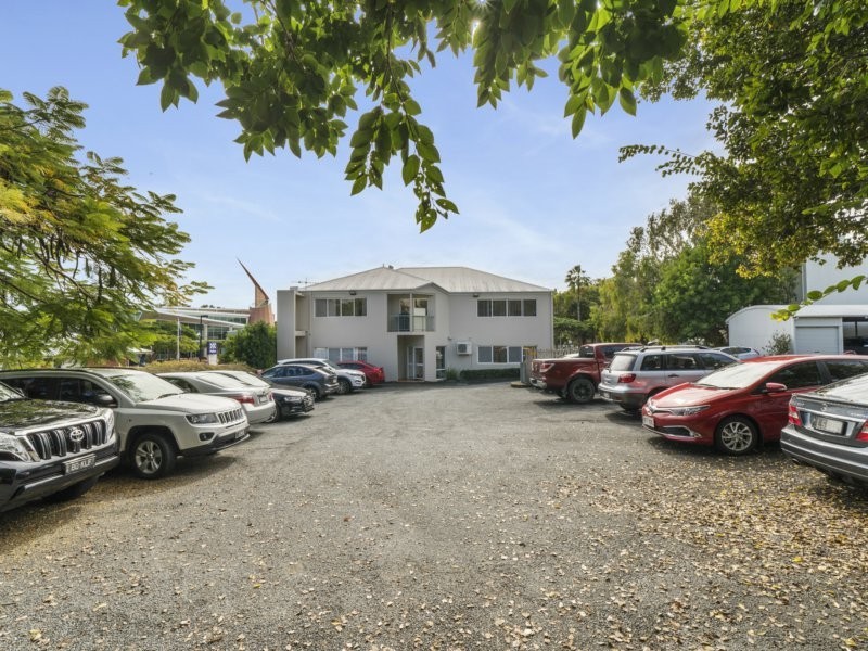 15 Middle Street, Cleveland QLD 4163