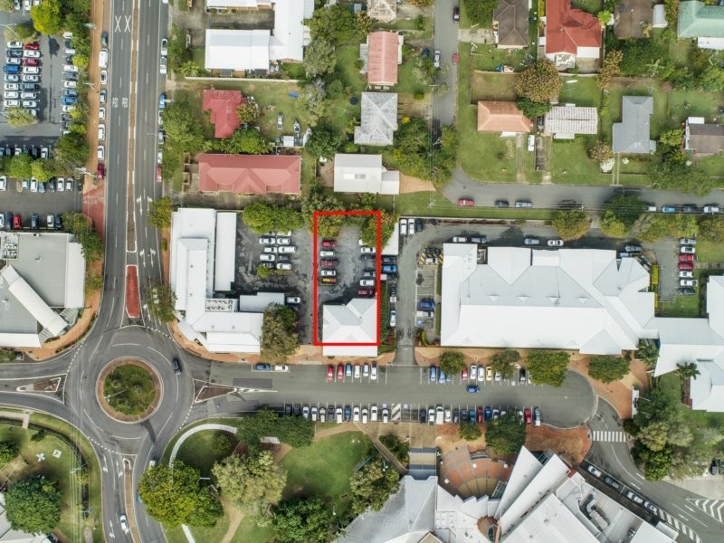 15 Middle Street, Cleveland QLD 4163