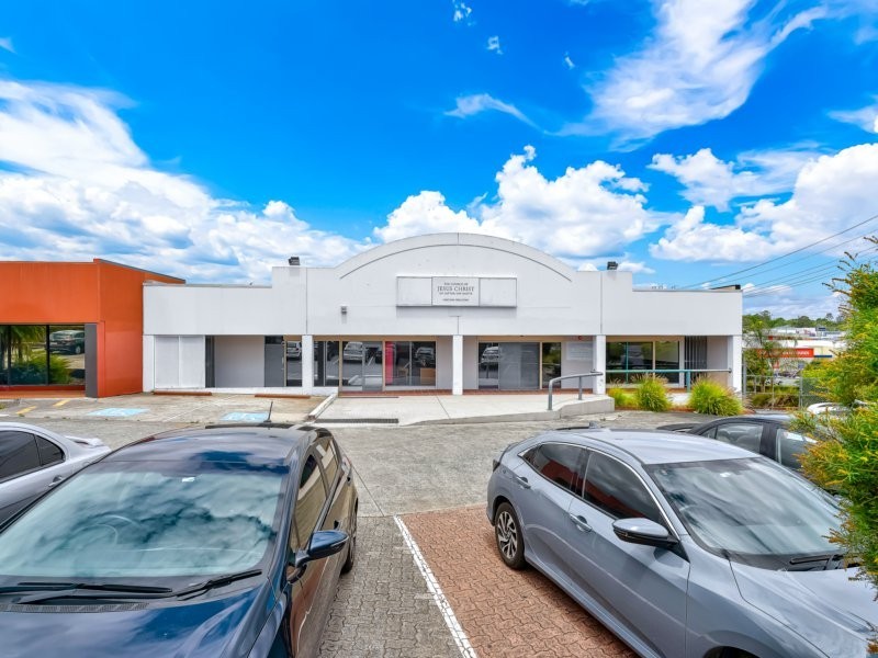 105 Browns Plains Rd, Browns Plains QLD 4118