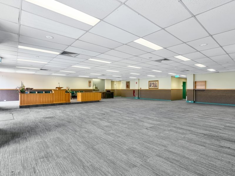 105 Browns Plains Rd, Browns Plains QLD 4118