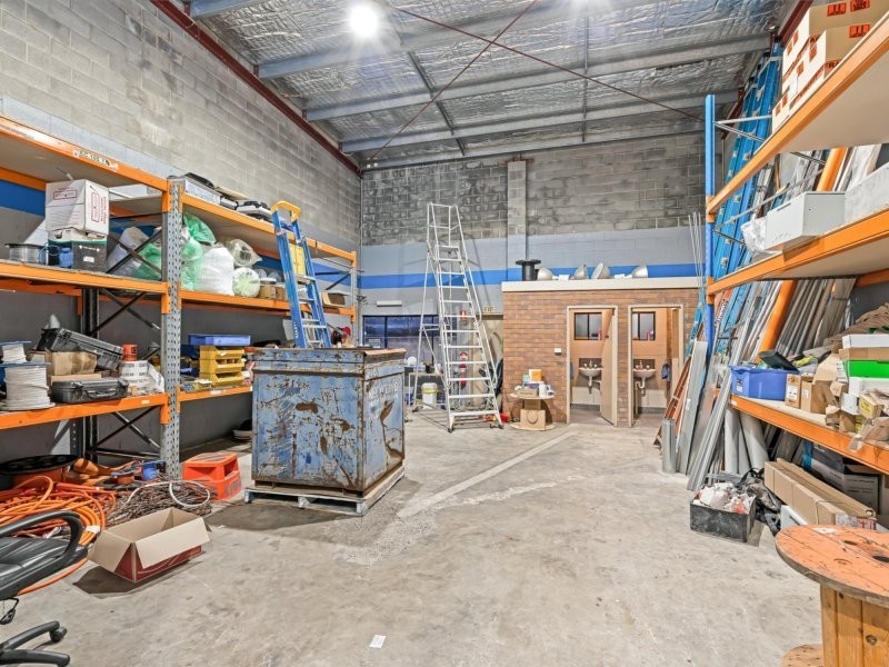 50 Neon Street, Sumner QLD 4074