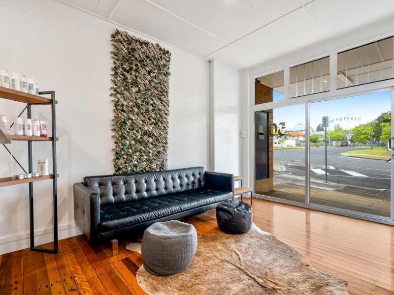 1/50 Seville Road, Holland Park QLD 4121