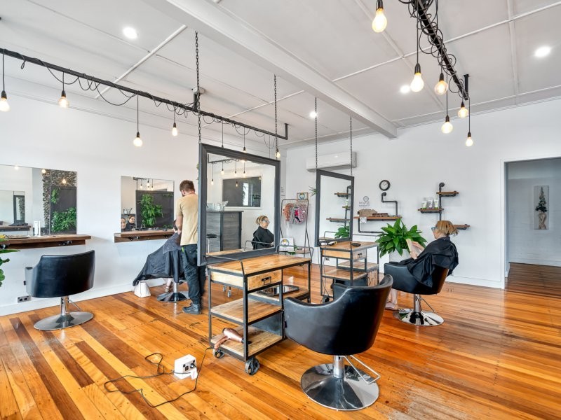 1/50 Seville Road, Holland Park QLD 4121