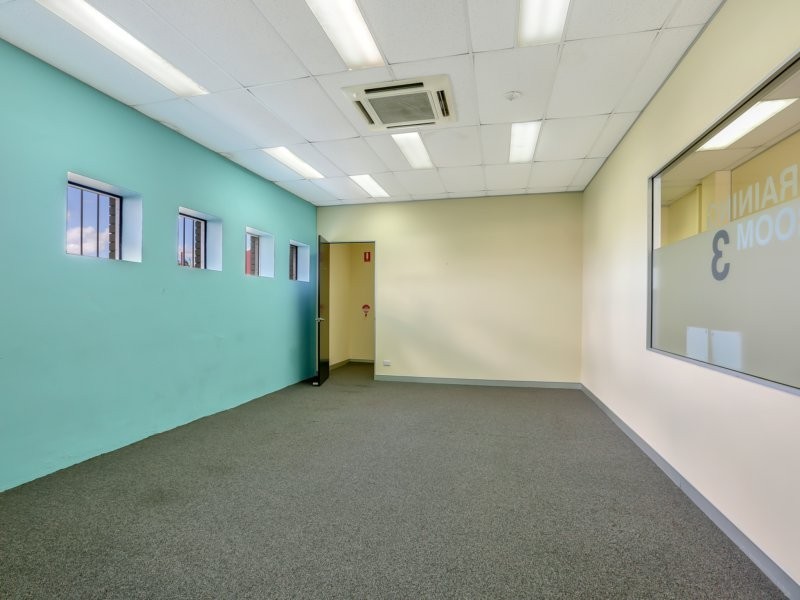 2/8 Mayfield Road, Moorooka QLD 4105