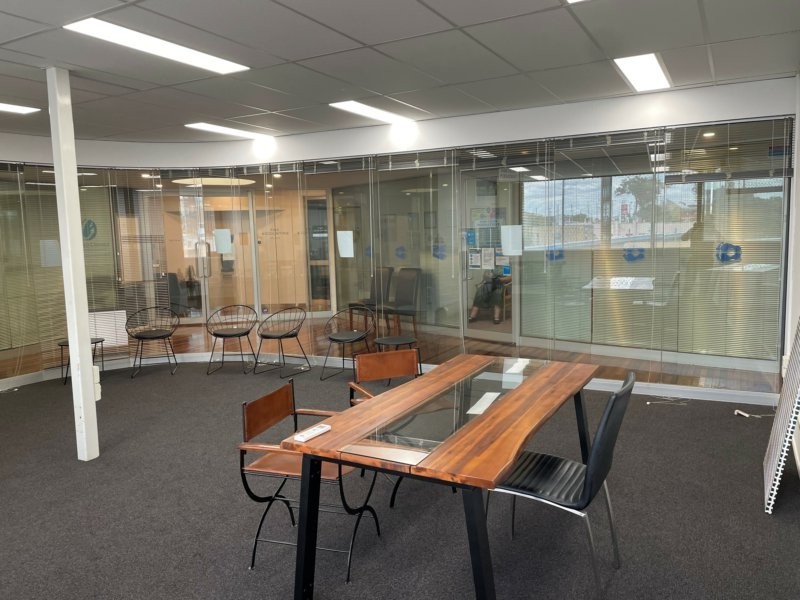 1407 Logan Road, Mount Gravatt QLD 4122