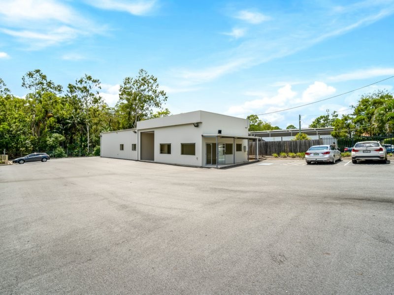 3956 Pacific Highway, Loganholme QLD 4129