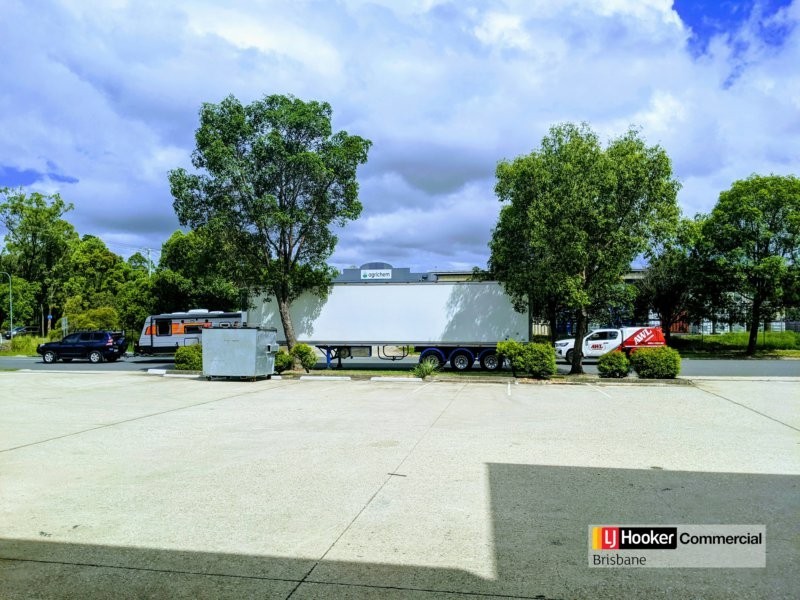 2/1 Hovey Road, Yatala QLD 4207