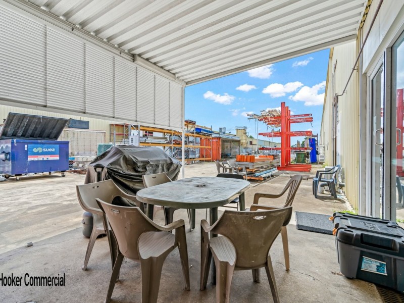 2/74-76 Magnesium Drive, Crestmead QLD 4132
