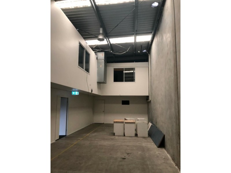 3/2 Dual Avenue, Warana QLD 4575