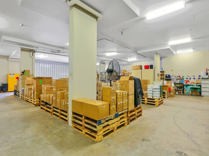 3994 Pacific Highway, Springwood QLD 4127