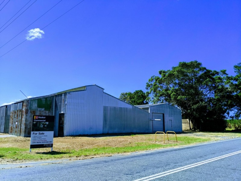 4 Cooks Road, Woongoolba QLD 4207