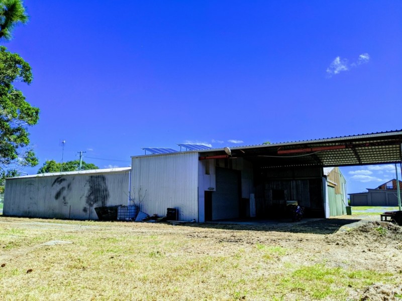 4 Cooks Road, Woongoolba QLD 4207