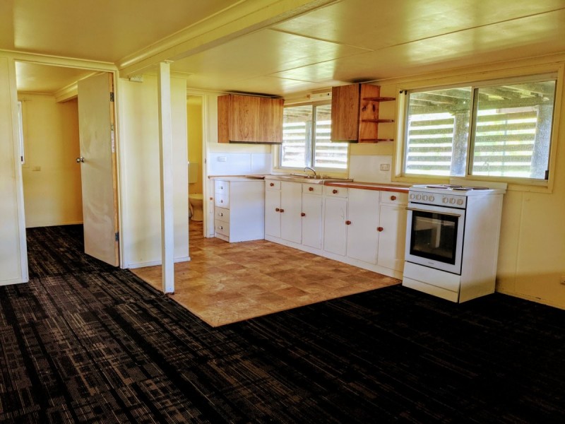 4 Cooks Road, Woongoolba QLD 4207