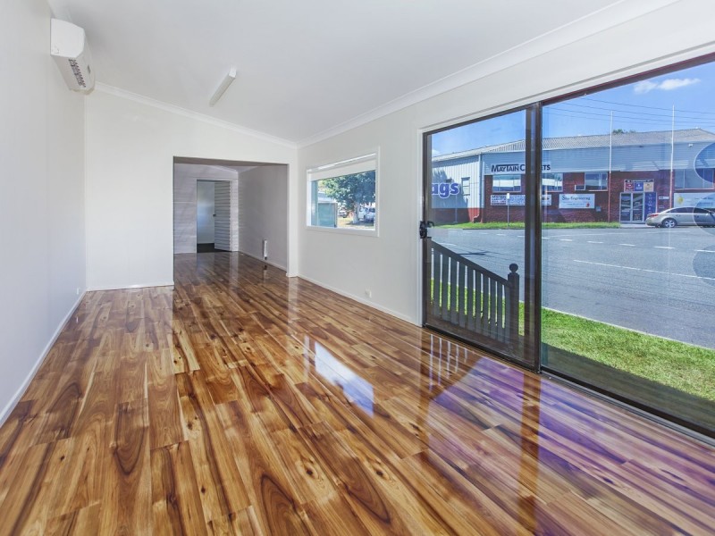 Front office& Rear W’House/14A/18 Chrome Street, Salisbury QLD 4107