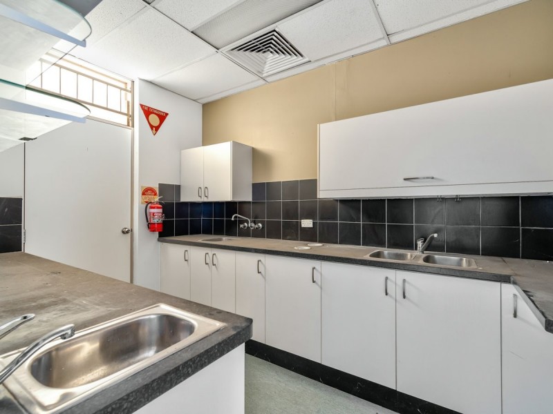 Shop 8/1 Mooney Street, Logan Central QLD 4114