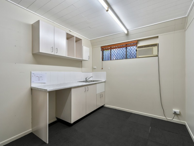 71-73 Springwood Road, Springwood QLD 4127