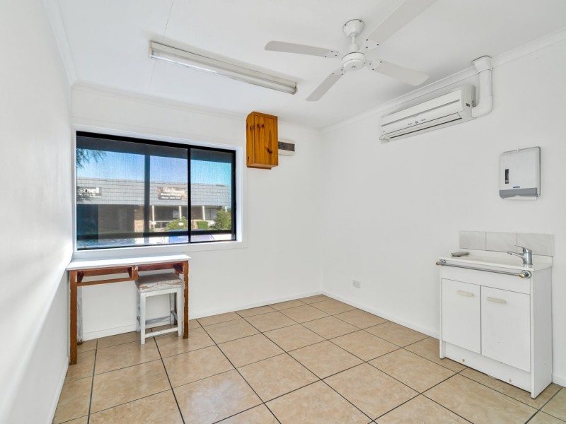 71-73 Springwood Road, Springwood QLD 4127