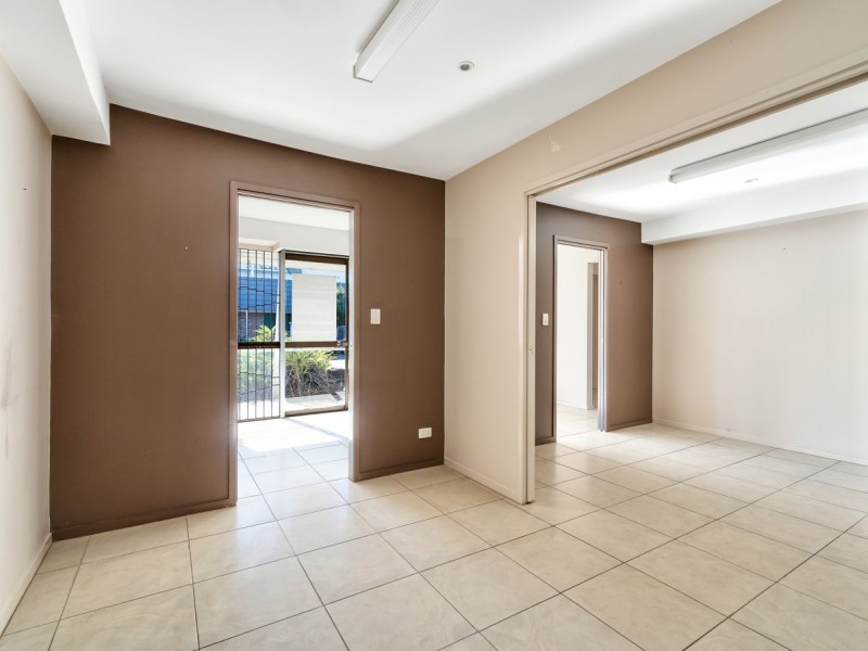 71-73 Springwood Road, Springwood QLD 4127