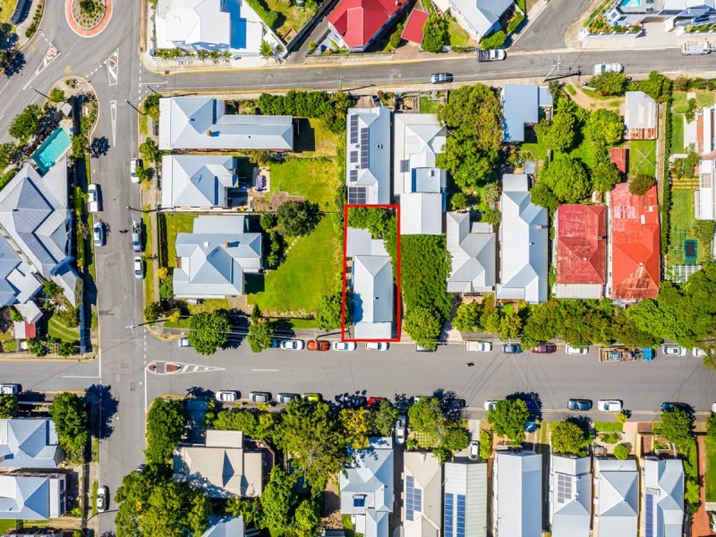 49 Laura Street, Highgate Hill QLD 4101