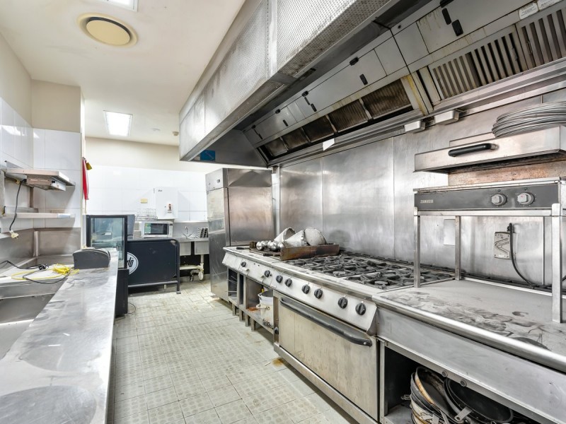 2/101 Clarence Road, Indooroopilly QLD 4068