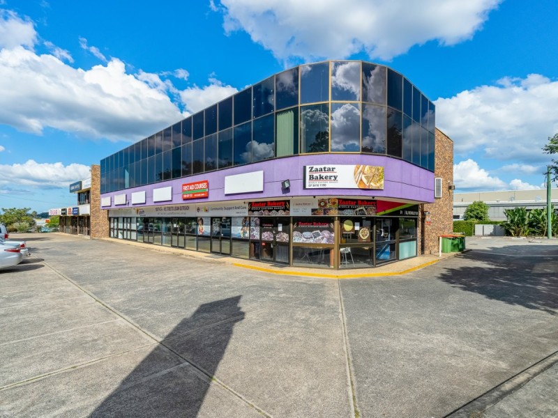 5 & 6/84 Wembley Road, Logan Central QLD 4114