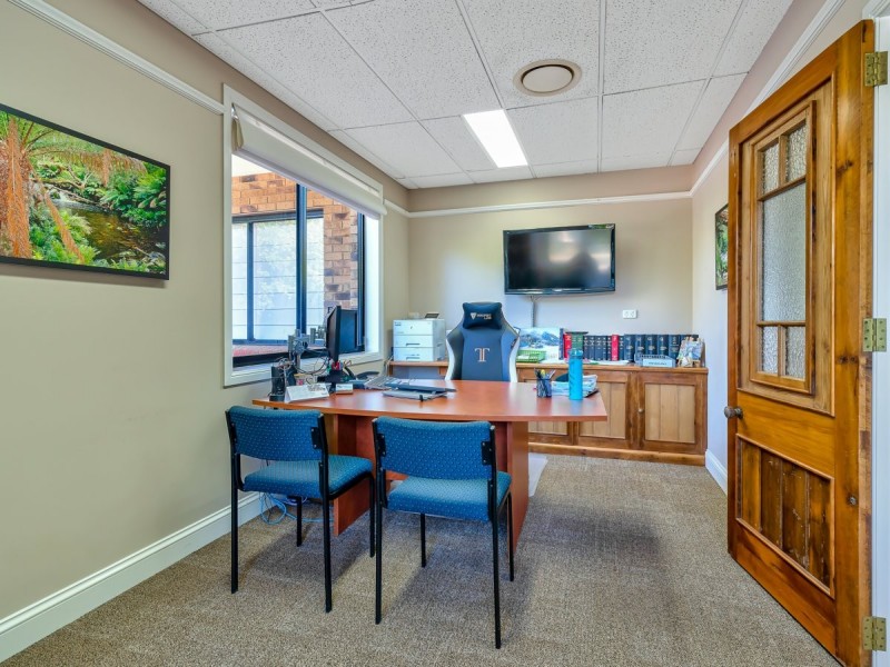 1/16 Vanessa Boulevard, Springwood QLD 4127