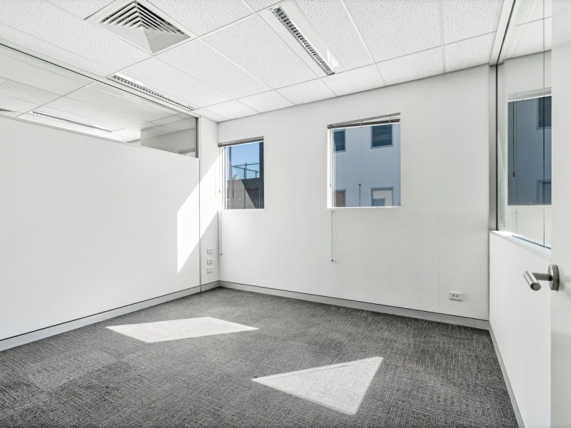 10/2996 Logan Road, Underwood QLD 4119