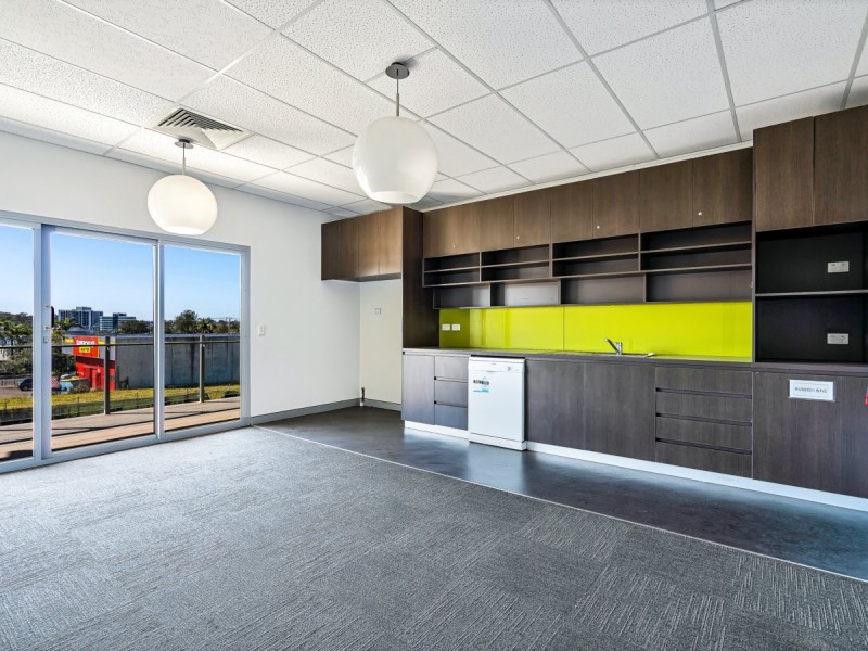 10/2996 Logan Road, Underwood QLD 4119