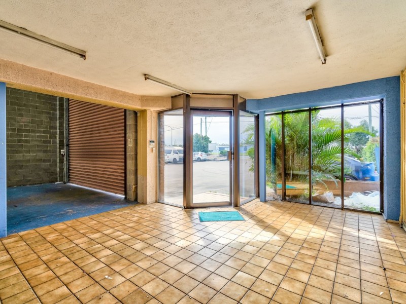 28 Johnson Road, Hillcrest QLD 4118