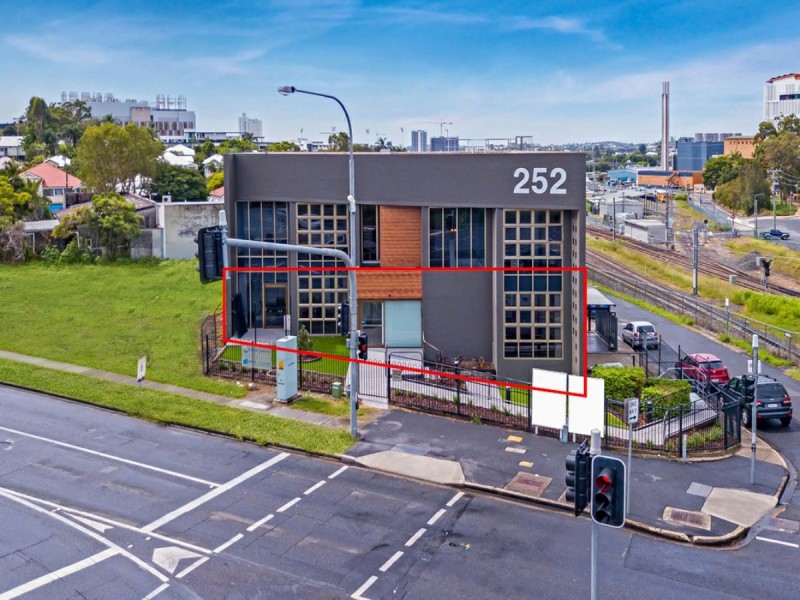 252 Annerley Road, Dutton Park QLD 4102
