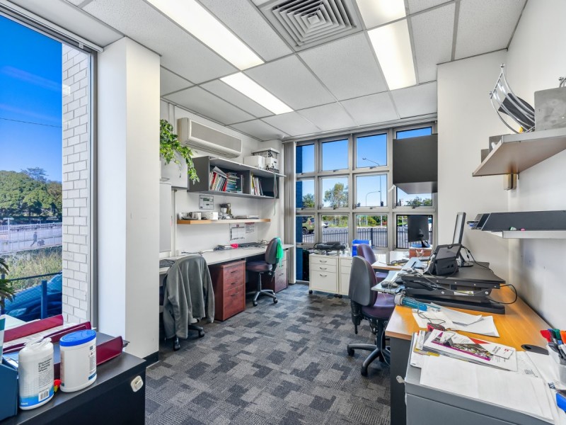 252 Annerley Road, Dutton Park QLD 4102