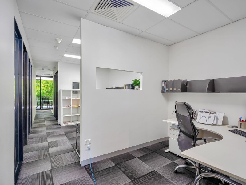 Unit 3/3970 Pacific Highway, Loganholme QLD 4129