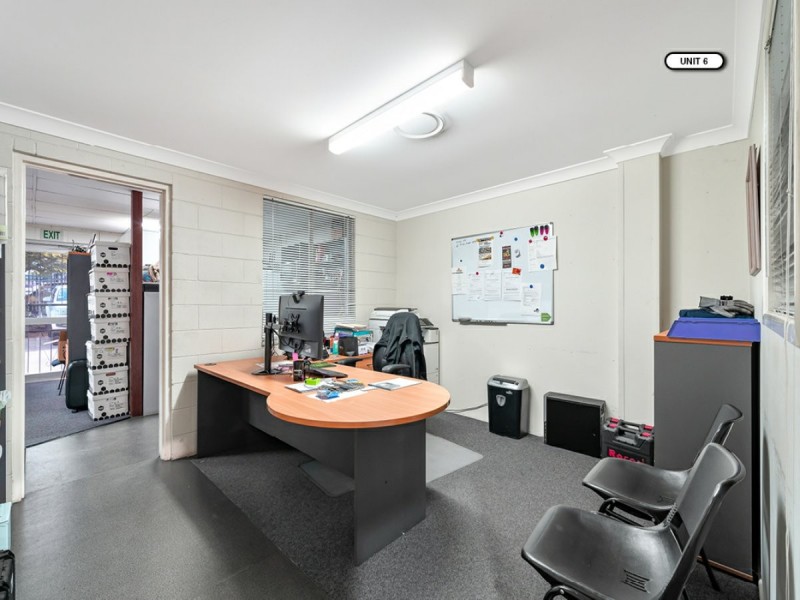 part of 8, 169 Queens Road, Kingston QLD 4114