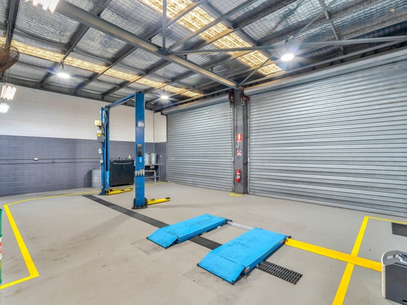 1291 Logan Road, Mount Gravatt QLD 4122