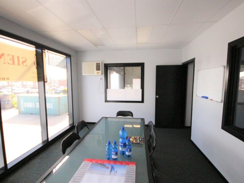 9 Randall Street, Slacks Creek QLD 4127