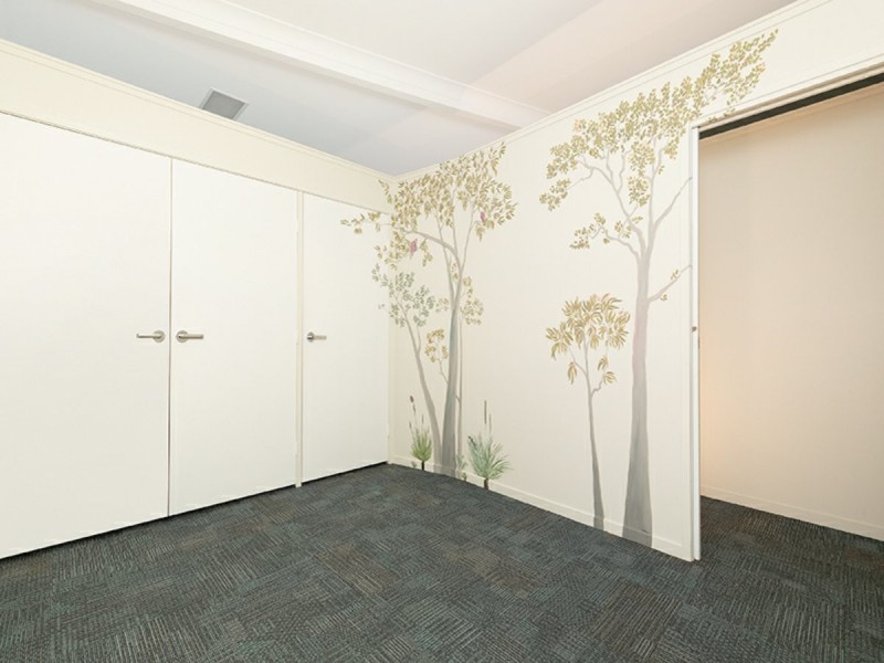 10 Fegen Drive, Moorooka QLD 4105