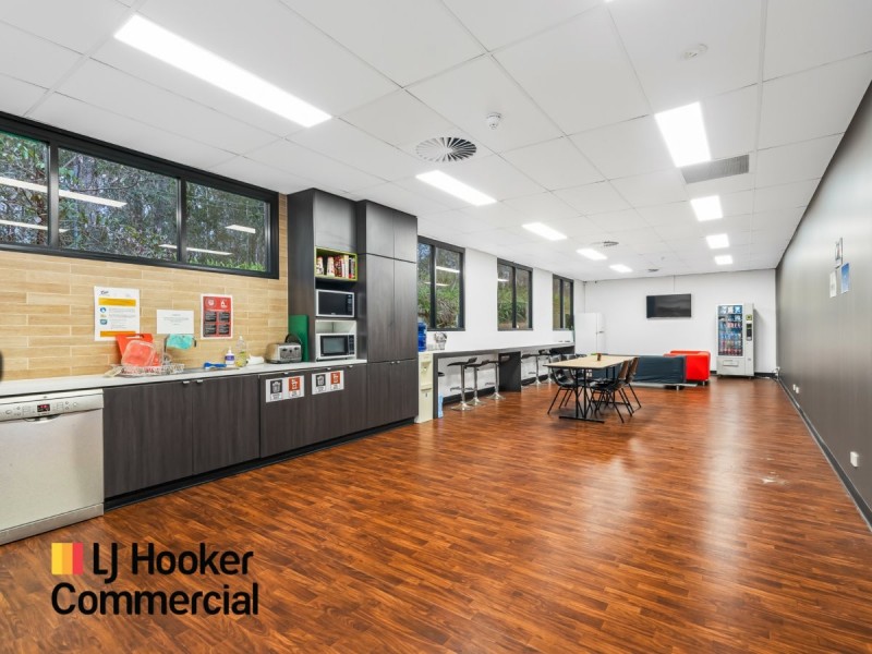 69 Commercial Drive, Shailer Park QLD 4128