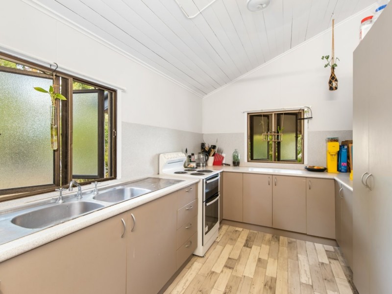 4 & 6 Rowland Street, North Ward QLD 4810