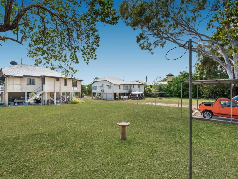 4 & 6 Rowland Street, North Ward QLD 4810