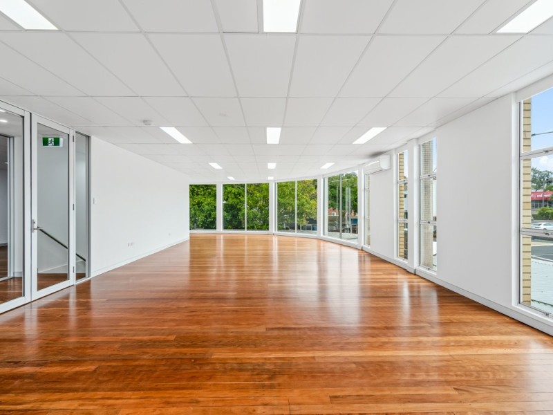 1412 Logan Road, Mount Gravatt QLD 4122
