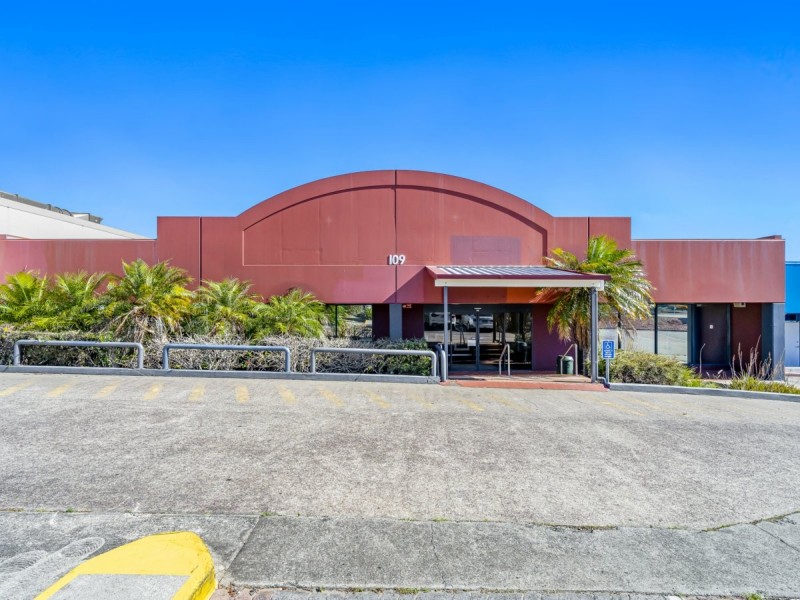 109 Browns Plains Road, Browns Plains QLD 4118