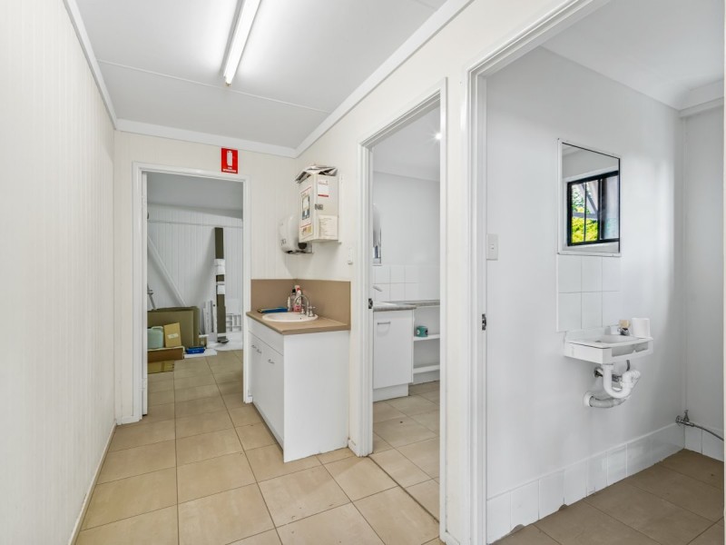 3 Monique Court, Raceview QLD 4305