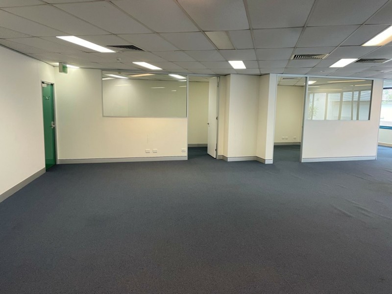 17 Mount Gravatt Capalaba Road, Upper Mount Gravatt QLD 4122