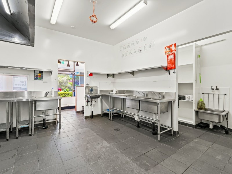 Chatswood Village/Shop 5/1-3 Cnr Chatswood Road & Achilles Drive, Springwood QLD 4127