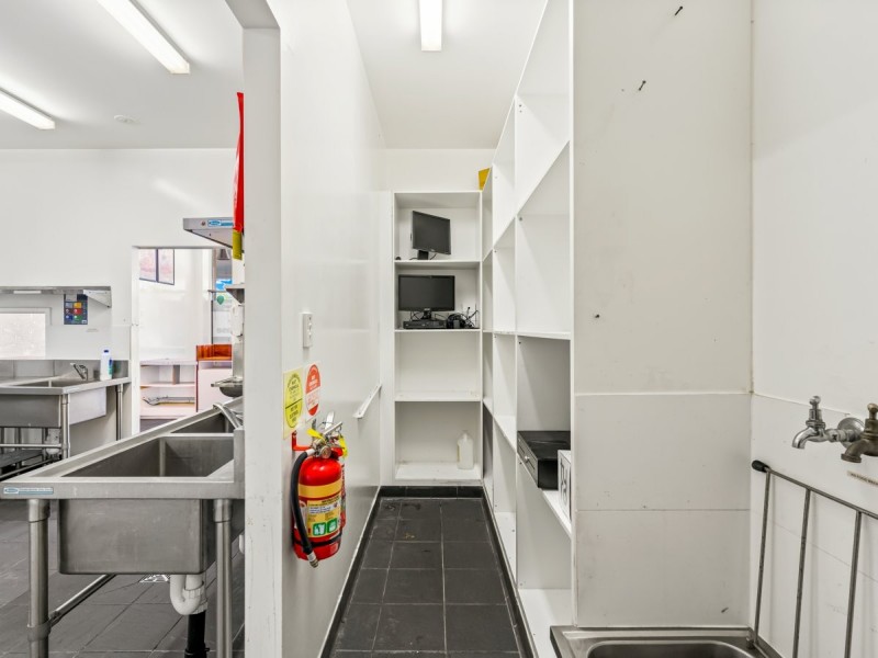 Chatswood Village/Shop 5/1-3 Cnr Chatswood Road & Achilles Drive, Springwood QLD 4127
