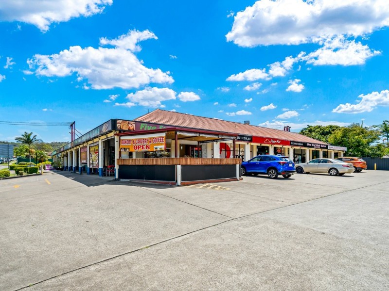 Chatswood Village/Shop 5/1-3 Cnr Chatswood Road & Achilles Drive, Springwood QLD 4127