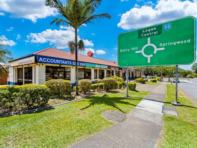 Chatswood Village/Shop 5/1-3 Cnr Chatswood Road & Achilles Drive, Springwood QLD 4127