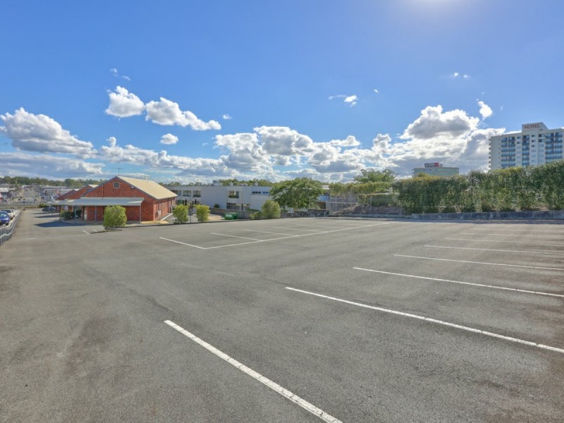 Unit 5/3370 Pacific Highway, Springwood QLD 4127