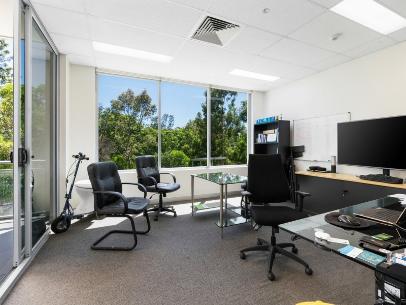 3/3990 Pacific Highway, Loganholme QLD 4129