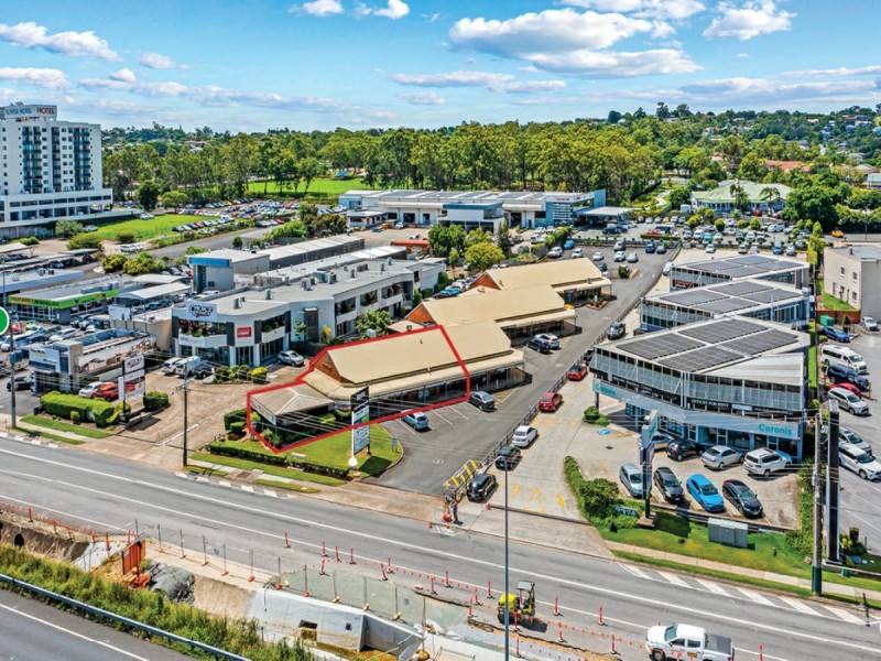 Unit 1-5 3370 Pacific Highway, Springwood QLD 4127